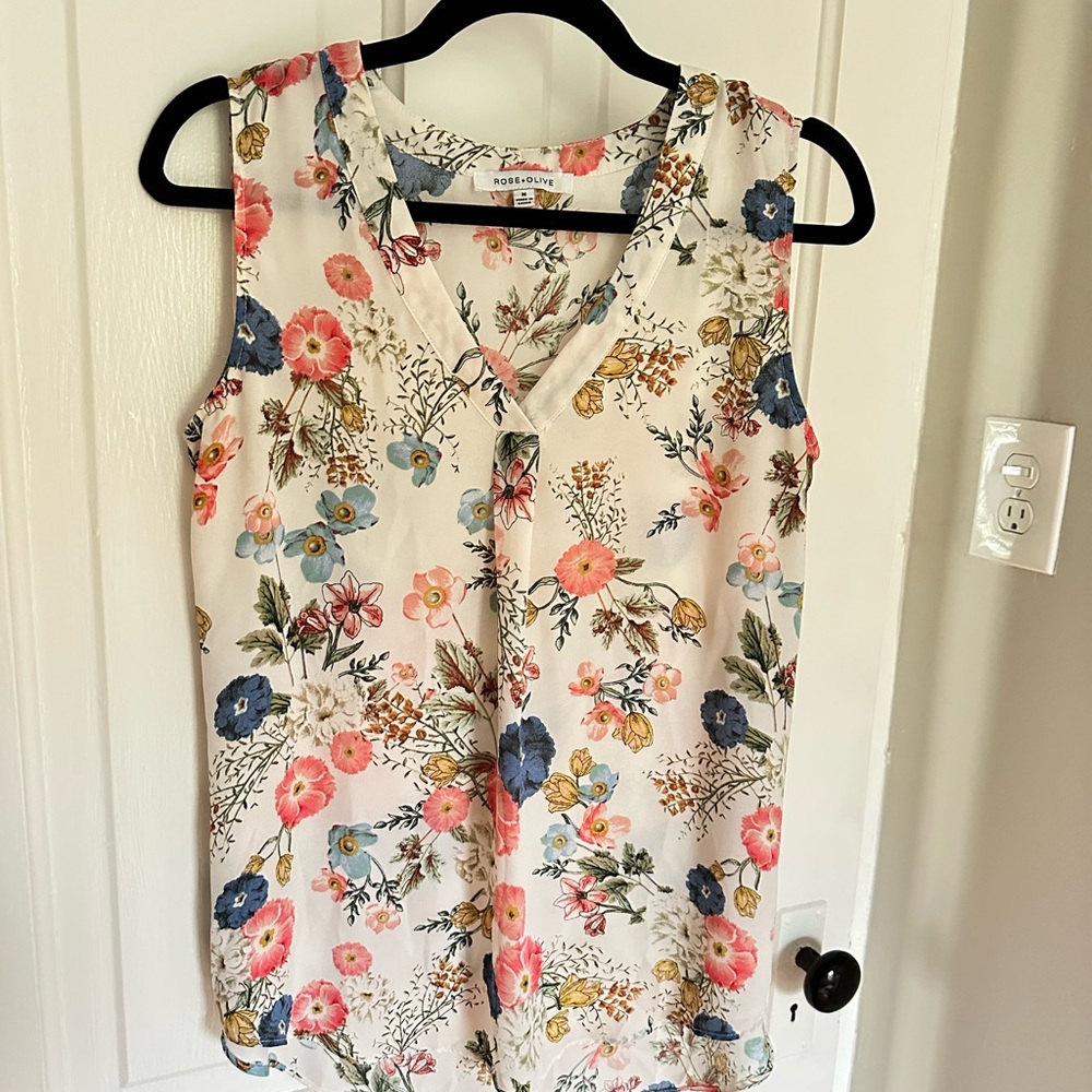 Rose & Olive Floral Sleeveless Blouse